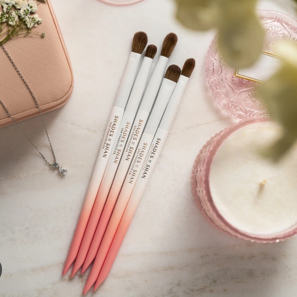 Shades of Shan Pink and White Makeup Brush Set